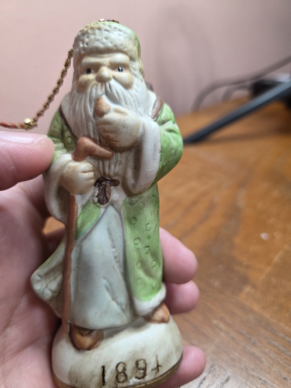 Japanese Weekend Green & Cream Santa Figurine Ornament - Picture 2 of 9